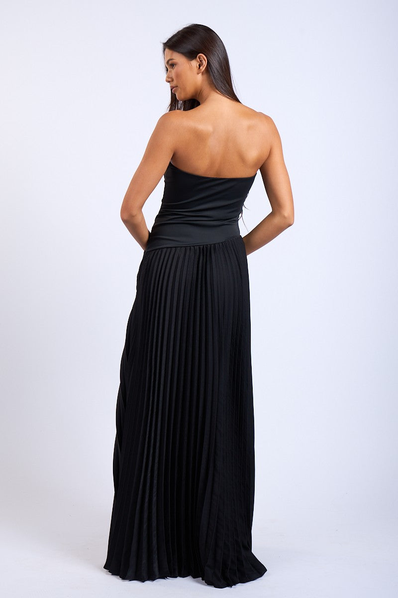 Black Accordion Maxi Dress