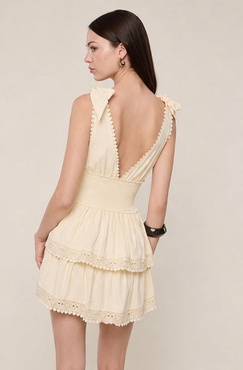 Butter Yellow Layered Mini