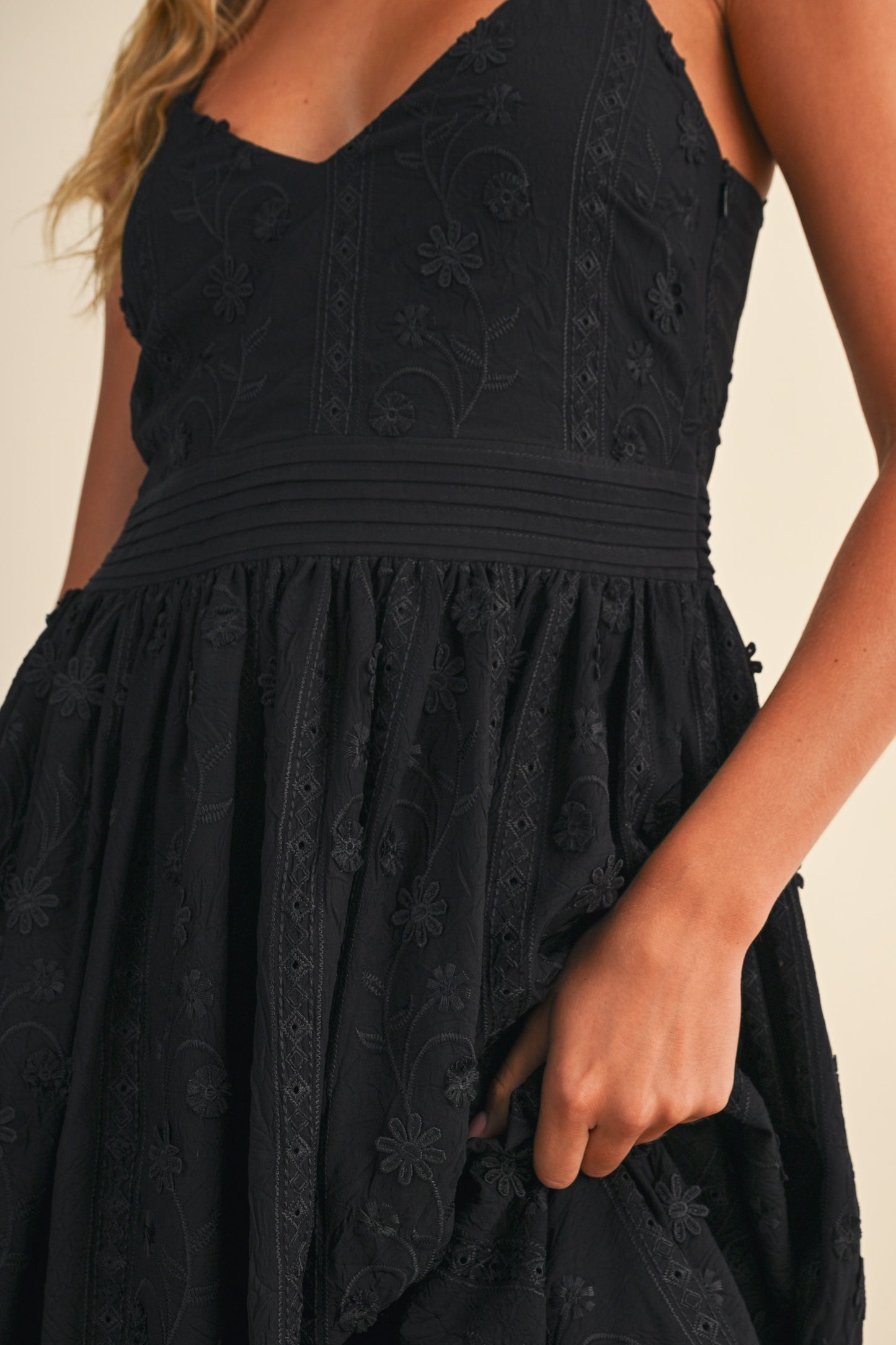 Black Floral Lace Midi Dress