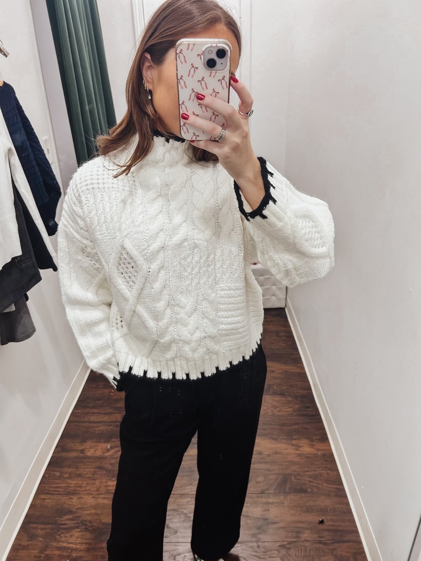Cream Detail High Neck Pullover Sweater