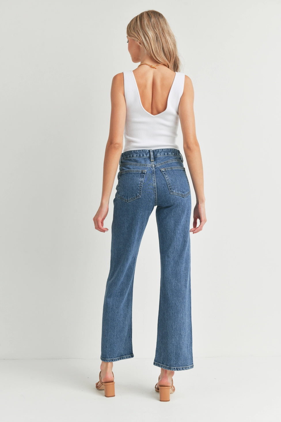 Dark Retro Straight Jean