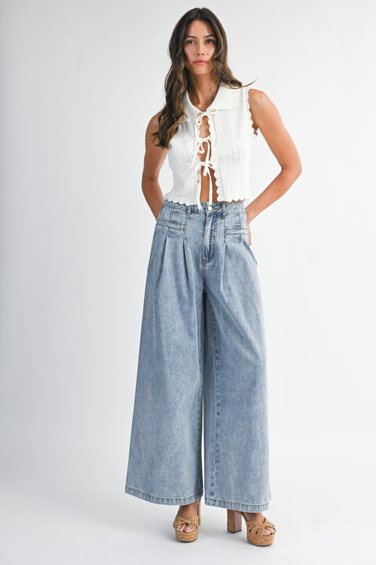 Pleated Wide Leg Jean