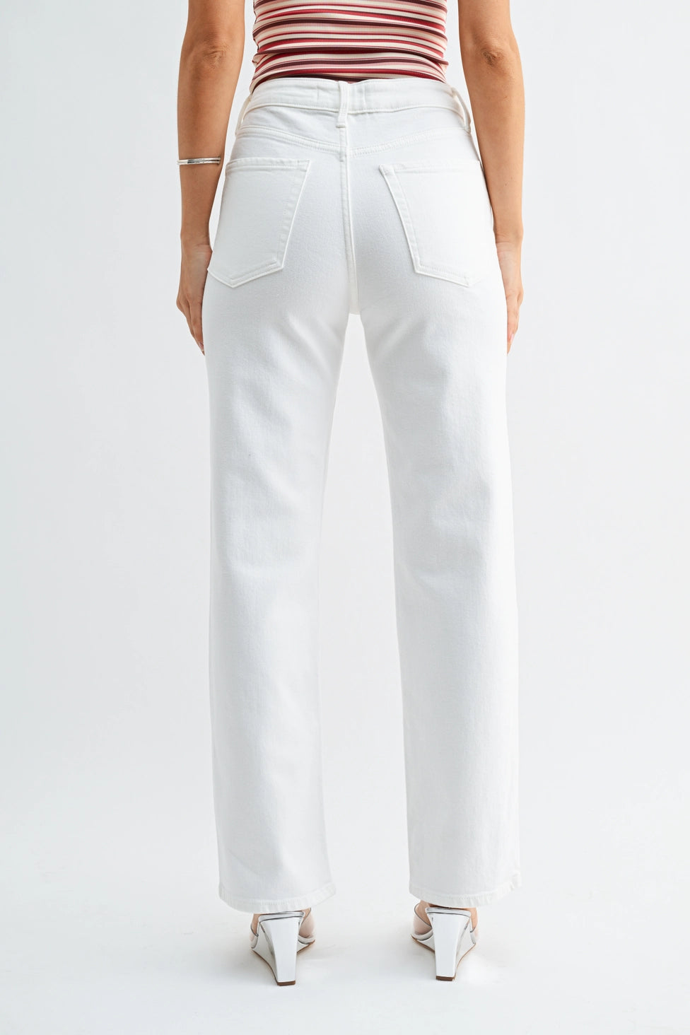 White Relaxed Straight Jean